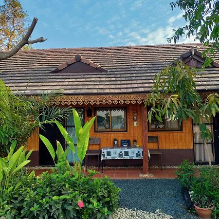 Rim Than View Resort Ubon Ratchathani Bagian luar foto