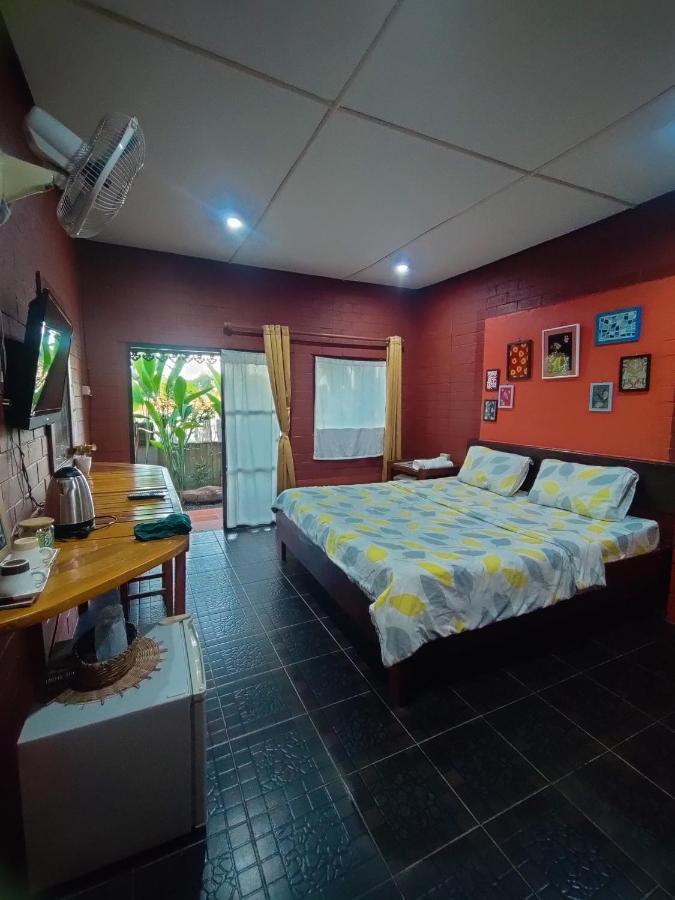 Rim Than View Resort Ubon Ratchathani Bagian luar foto