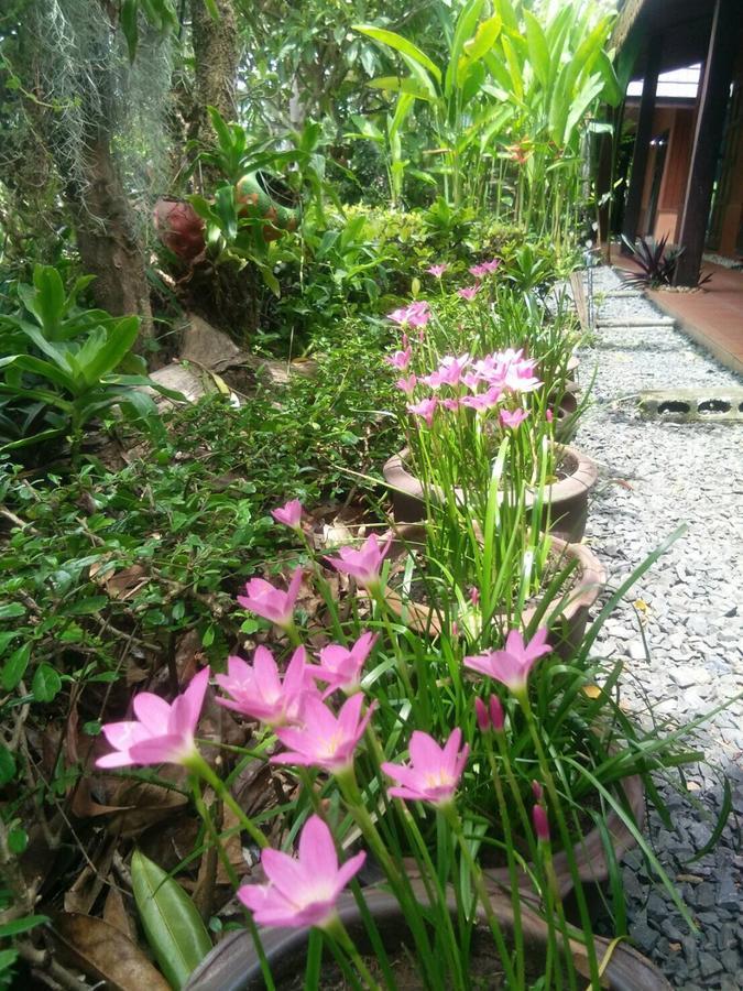 Rim Than View Resort Ubon Ratchathani Bagian luar foto